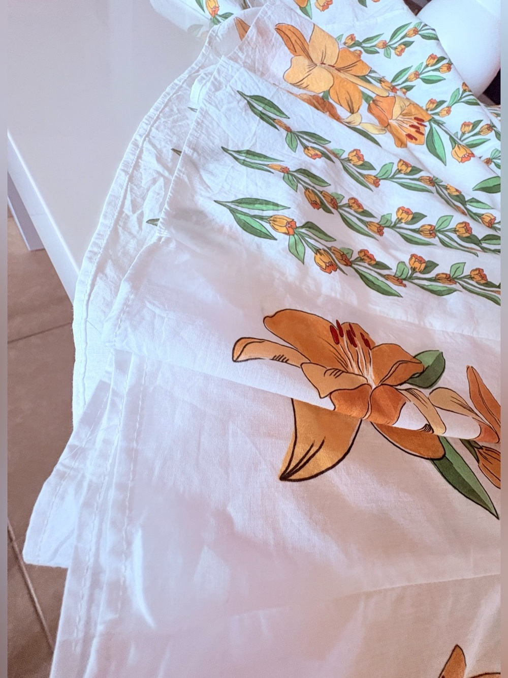 FARM Rio White Dress with Orange Floral Print - Picture 11 of 15